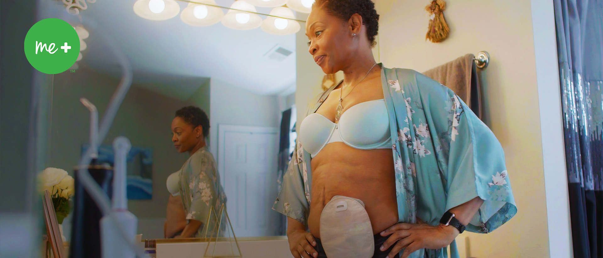 En kvinne med stomipose