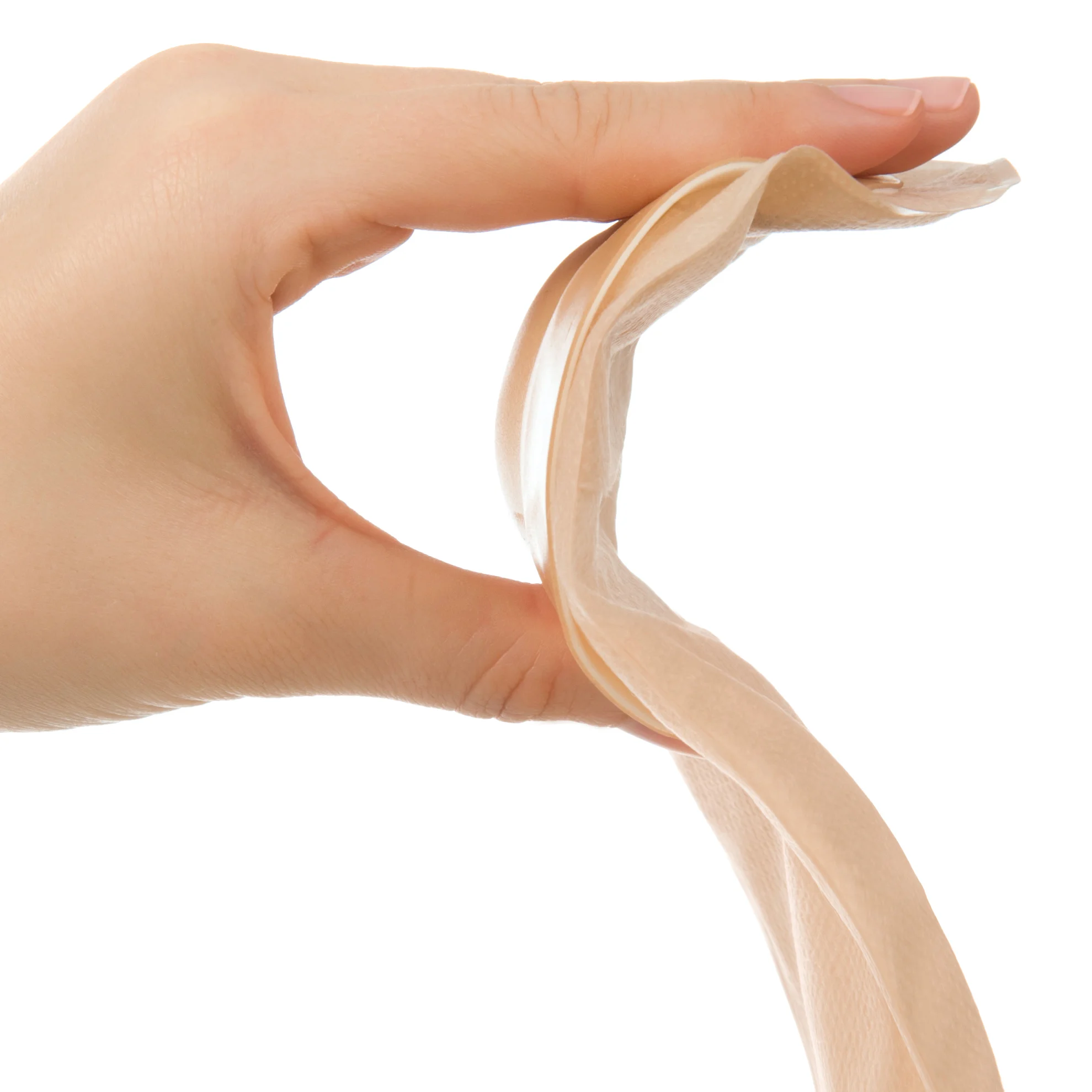 en hand som håller ett lim