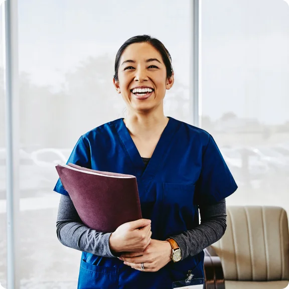 Una donna era in possesso di risorse educative.