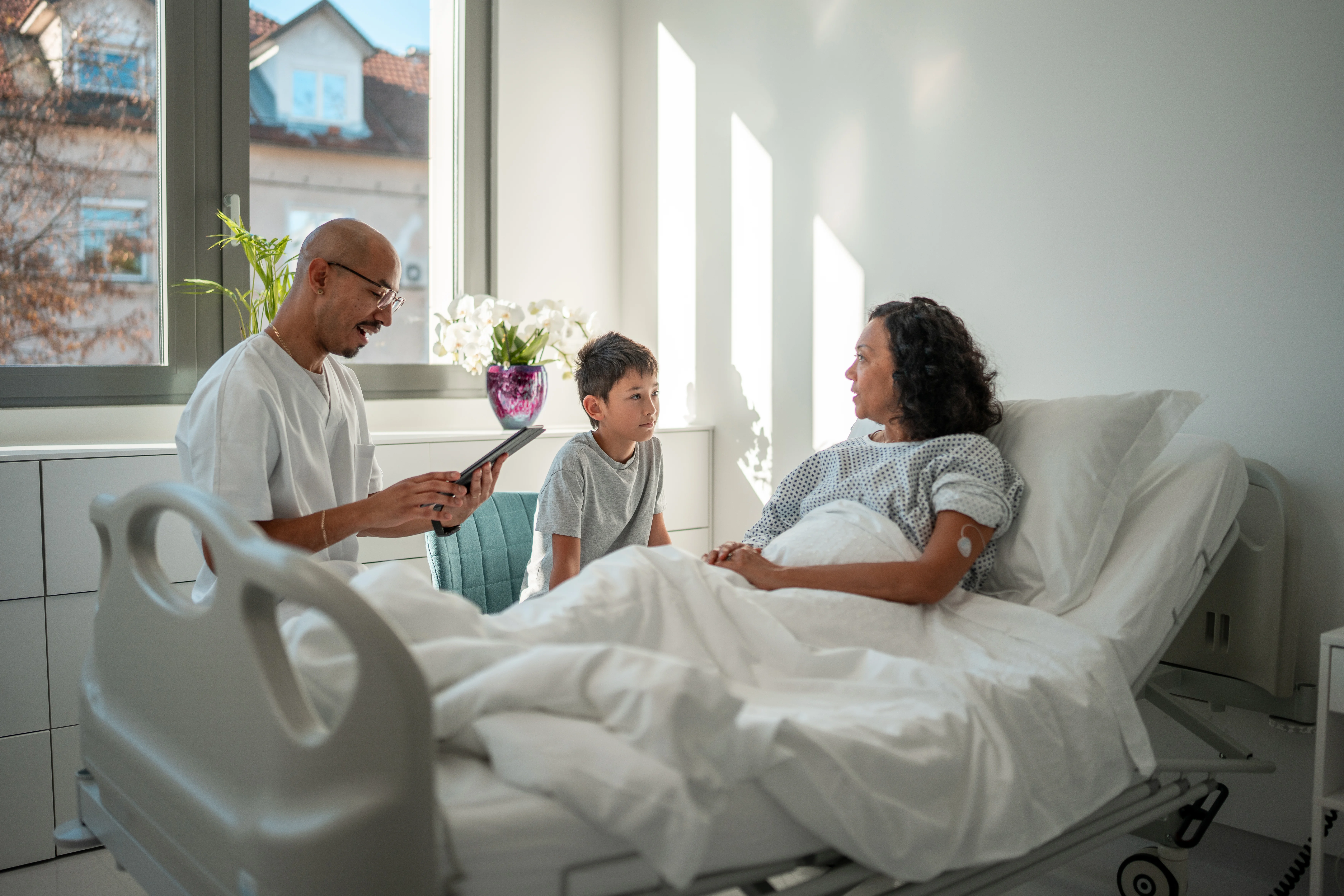 Una familia en una cama
